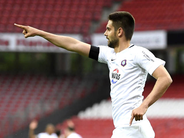 2671760_web1_2671760-e6e5d0a8d2e74f07b271cc909f3fcea0