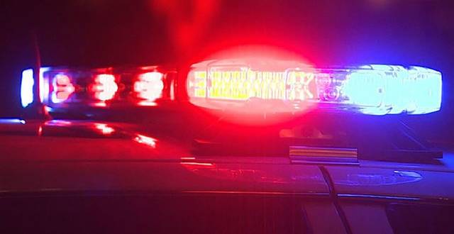 2673054_web1_police-lights