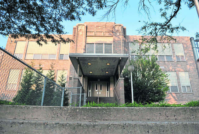 2676741_web1_vnd-colfax-070114
