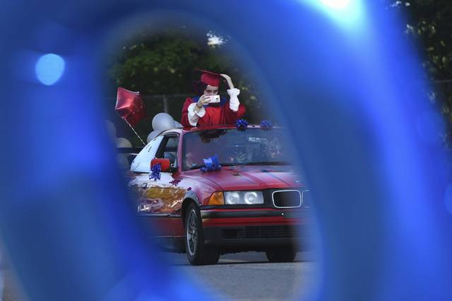 2685565_web1_sig-CVparade2-052920