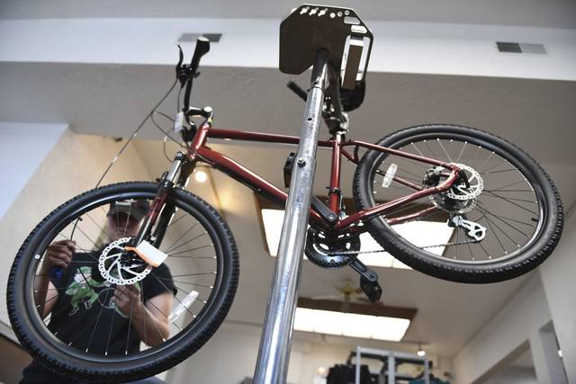 2694278_web1_gtr-bikesales03-060520
