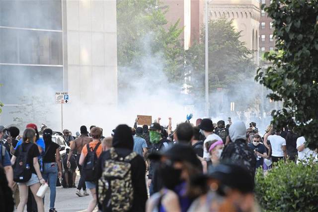 2694790_web1_ptr-eastlibertyprotest-711-060220