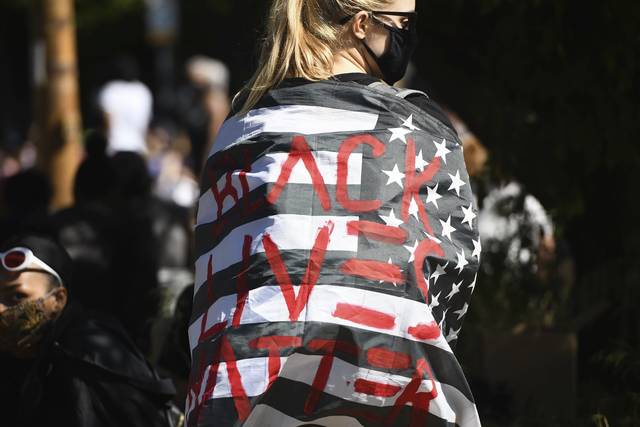 2694790_web1_ptr-protest102-060220