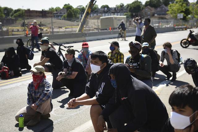 2694790_web1_ptr-protest106-060220