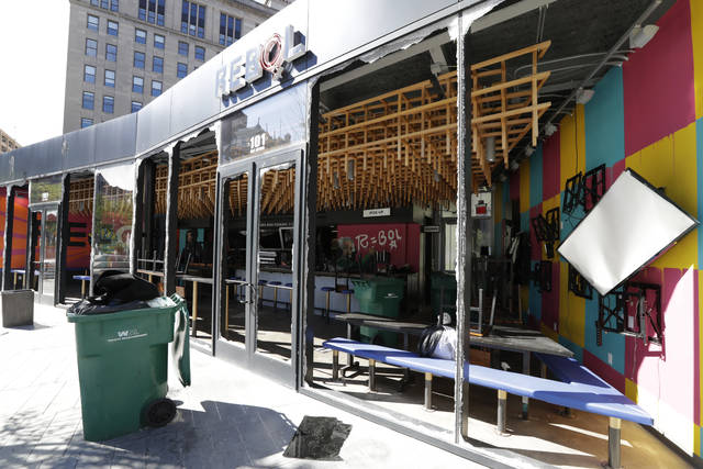 2696837_web1_2696837-2339bb4262284969b18c1441adf36ef6