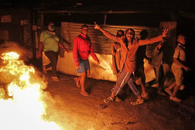 2697160_web1_AP20154520261766