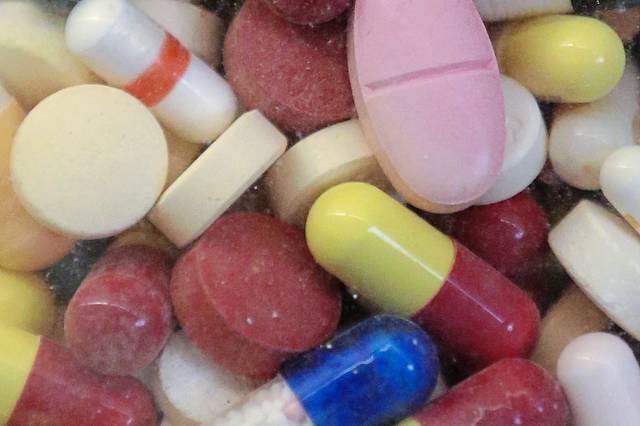 2698619_web1_vnd-B6MedicationFog-030420