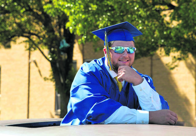 2701843_web1_GTR-HSgraduations02-060220