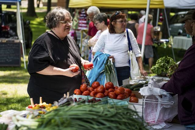 2706606_web1_gtr-lo-LatFarmMarket001-060519