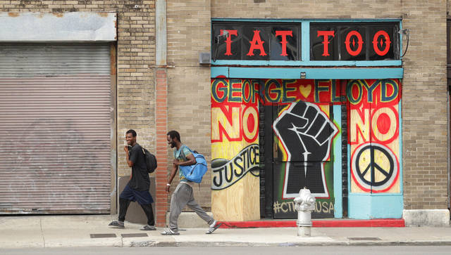 2706996_web1_AP20156555574528