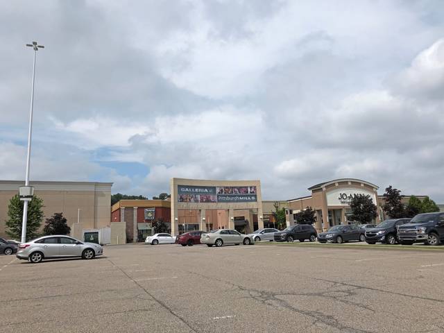2709554_web1_vnd-malls01-060620