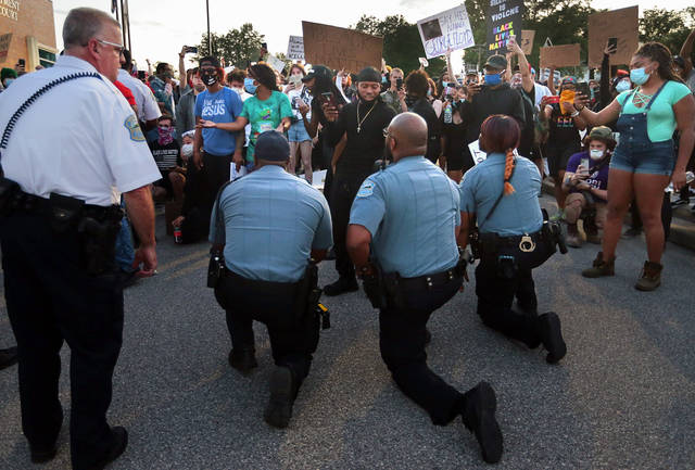 2710894_web1_2710894-3fd1b0b1d850458fa894256afd2ea2a7