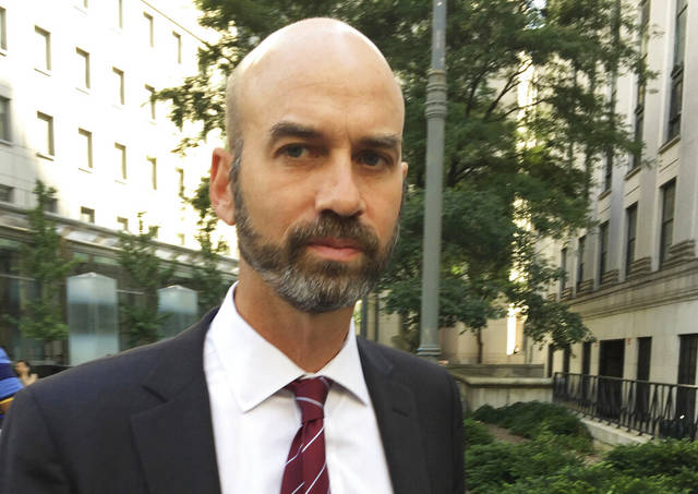 2713722_web1_AP20159758372460