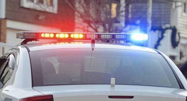 2739349_web1_web-police-lights-2