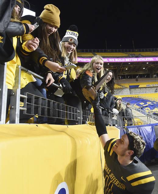 PIAA approves state football brackets; WPIAL can finalize its playoff plans