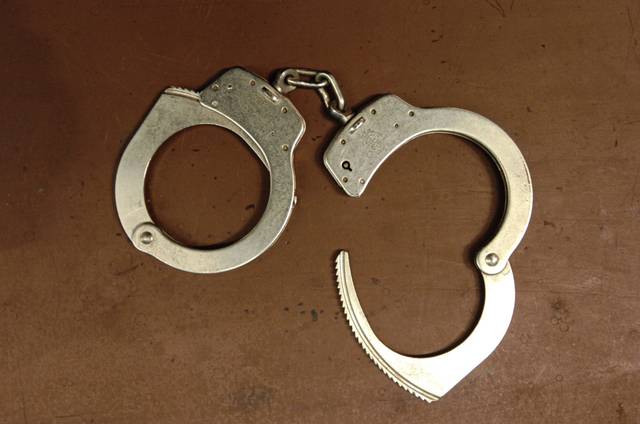 2747822_web1_web-handcuffs-2