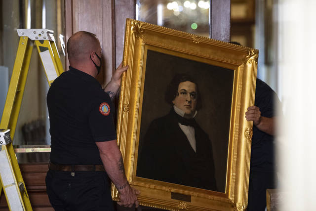 2750107_web1_AP20170771264587