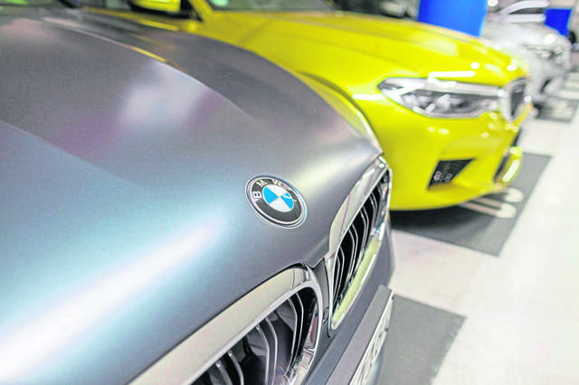 2751394_web1_BIZ-AUTO-CREDIT-SHOCK-DMT