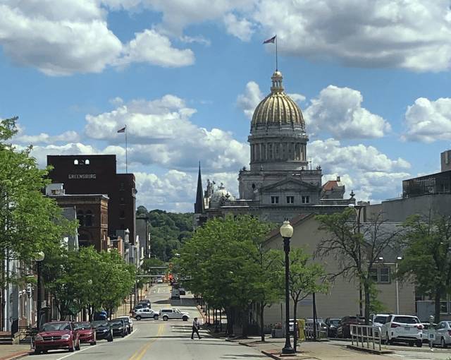 2756401_web1_web-courthouse