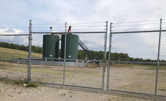 2771695_web1_Chevron-gas-well