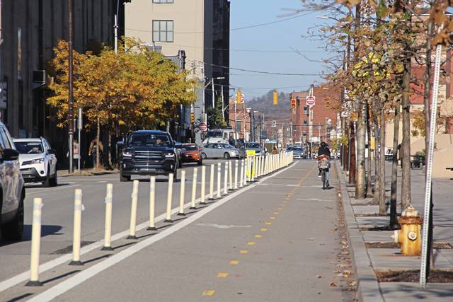 2771918_web1_ptr-bikelanes01-110919