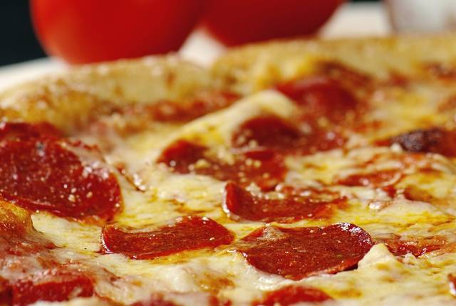 2777136_web1_web-pizza6