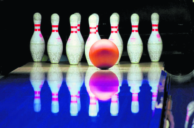 2796449_web1_Bowlingstock1