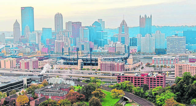 2799978_web1_Pittsburgh.Skyline1-FILE