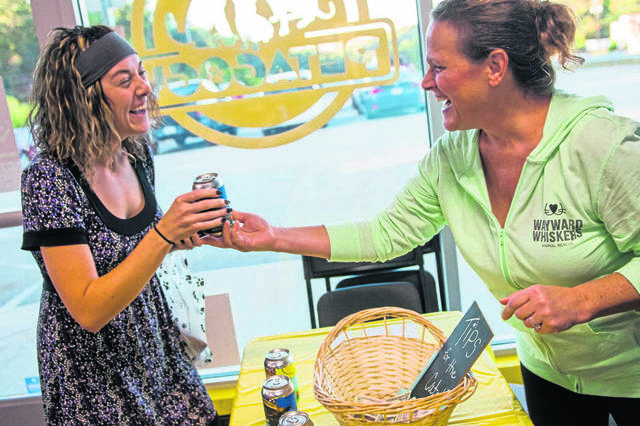 2806248_web1_GTR-Yappyhour-1-092719