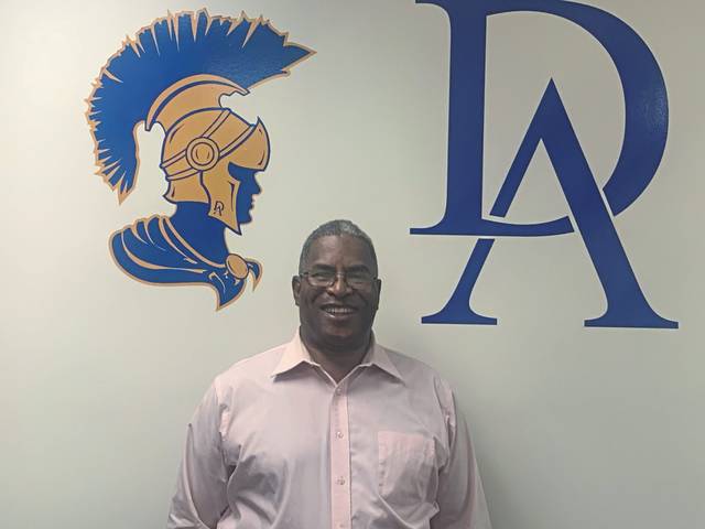 New Derry coach Vince Skillings committed to program’s trademark ground game