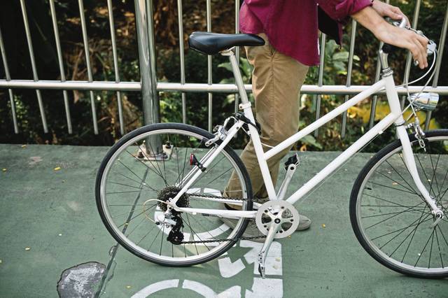 2823606_web1_WEB-bike-lane