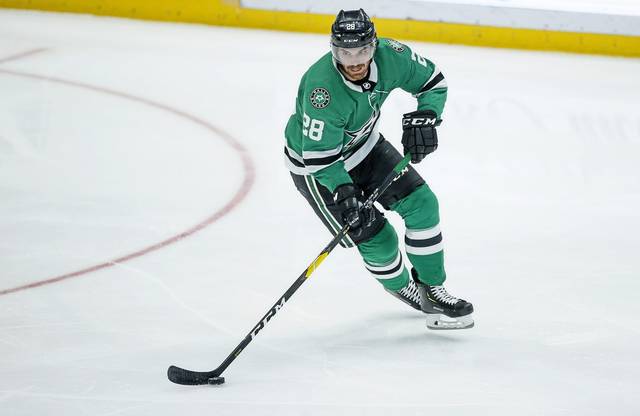 2827857_web1_ptr-NHLJohns-071720