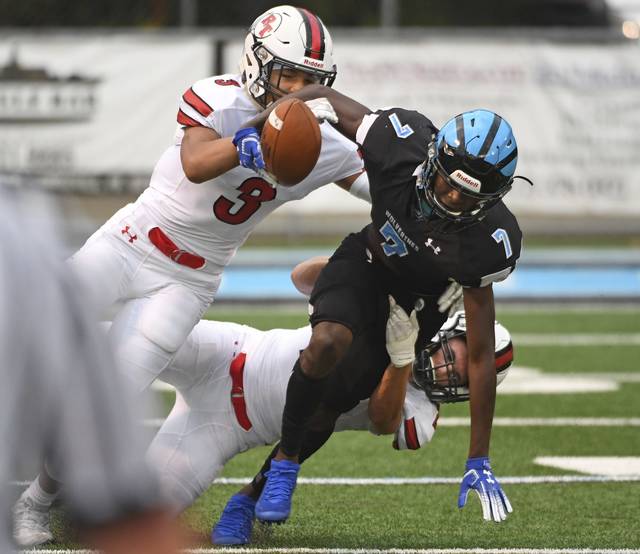 Heavily recruited Peters Township safety Donovan McMillon commits to Florida<span class="headline-video">Video <i class="fa-solid fa-circle-play"></i></span>