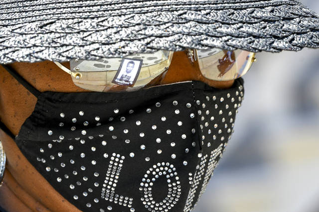 2856629_web1_AP20208708427879