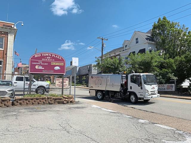 2865324_web1_gtr-avoidgreensburg