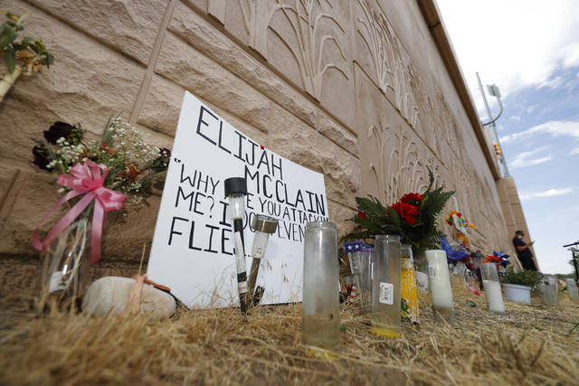 2869121_web1_AP20186147712864