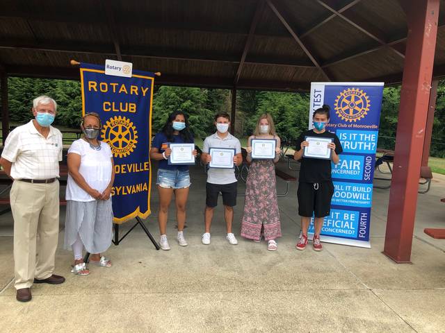 2872601_web1_Te-rotaryscholarships--1-