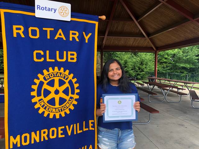 2872601_web1_Te-rotaryscholarships--3-