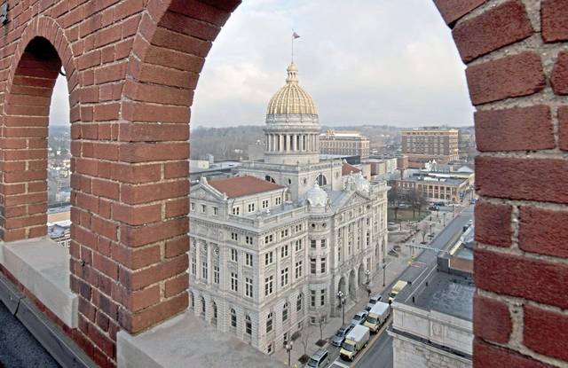 2878651_web1_web-WCCourthouseB