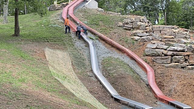 2884800_web1_gtr-mammothslide2