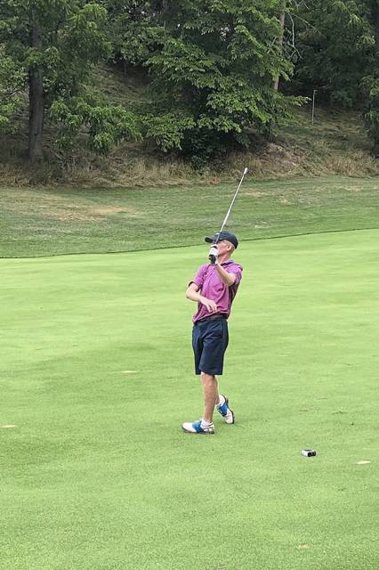 2892812_web1_gtr-ajgagolf4-080720