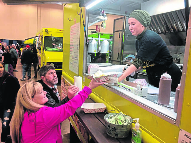 2895686_web1_ptr-FoodTruck2-010520
