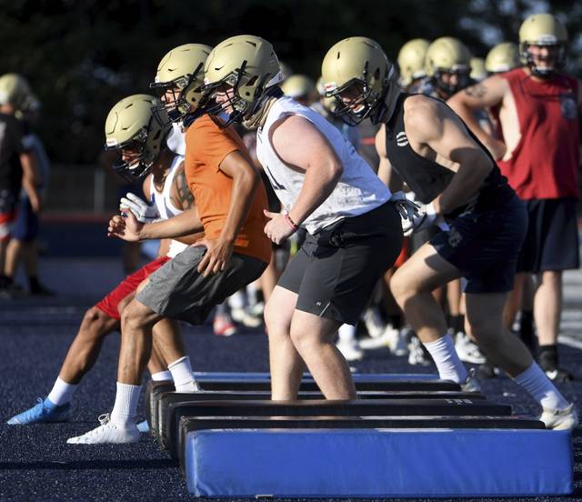 Gov. Wolf stands behind fall sports shutdown but says ‘I’m just one person’<span class="headline-video">Video <i class="fa-solid fa-circle-play"></i></span>