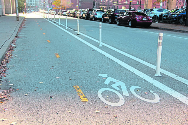 2920437_web1_ptr-bikelanes02-110919 2920437_web1_ptr-bikelanes02-110919