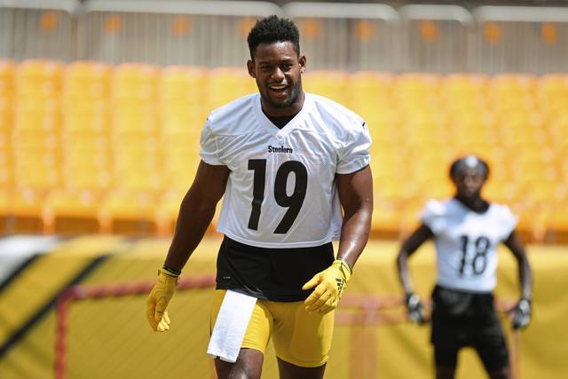 2923228_web1_gtr-Steelers04-081220