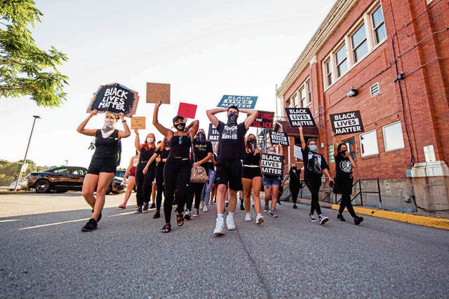 2936272_web1_GTR-BLMprotest-12-082120