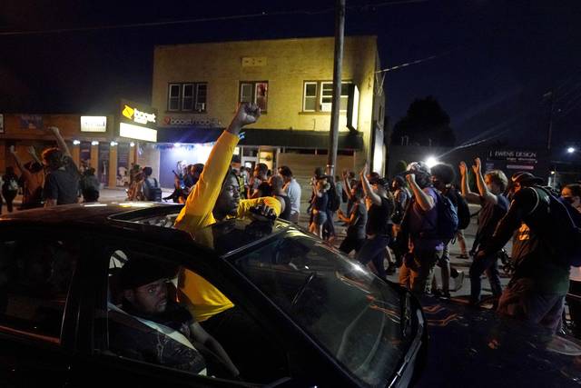 2955178_web1_2955178-b7d2098f3a5a4586b459f49fd36bc1d1