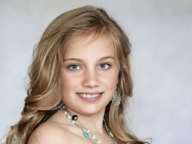 2955991_web1_gtr-agqueen-NU-082820