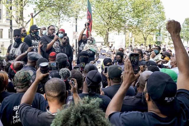 2963819_web1_2963819-b8e8165322544c05bd8ada38b9396b78