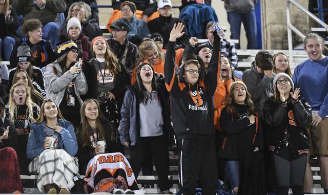 Legislation that gives schools say on spectators moves closer to Gov. Wolf’s desk